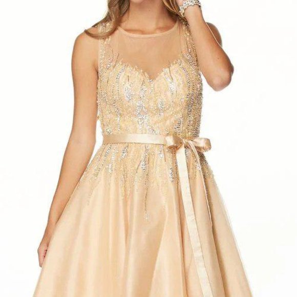 Illusion Neck A-Line Shape Prom Dress JT776
